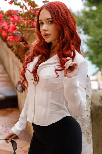 Purple Bitch's Nude Picture